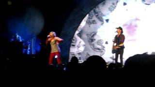 Sugarland: We Run - live