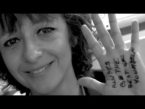 Why did Emmanuelle Charpentier study science? Herlinde Koelbl about her exhibition