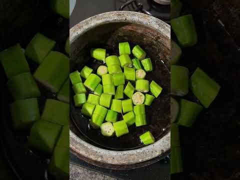 O Verdadeiro Frango com Quiabo de Minas | Na Ponta da Colher