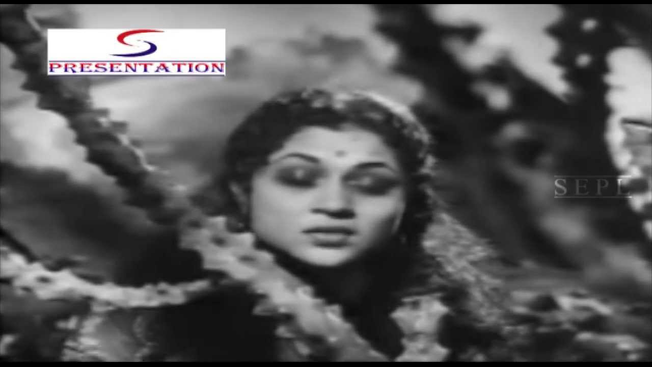 Taqdeer Ki Thokar Aisi Lyrics | Mohini | Asha Bhosle | N Datta