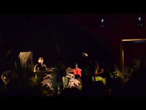 Dreadsquad feat. Kasia Malenda & Blackout JA @ Uprising Festival 2013 (Part 04 of 06)