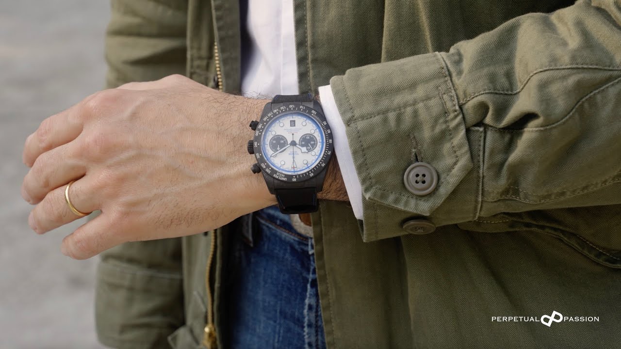 Hands On | Tudor Black Bay Chrono "CARBON 25"
