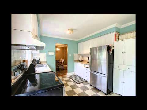 95A Galloway Road, Toronto a 4 bedroom brick bungalow in West Hill