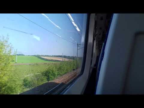 Leaving Letchworth and arriving into Hitchin on a class 365