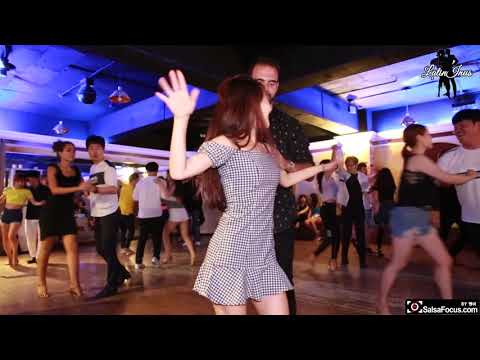 samuel & 푸코 라틴이너스 special social with Funflow dance1
