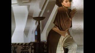 Phyllis Hyman - Living In Confusion