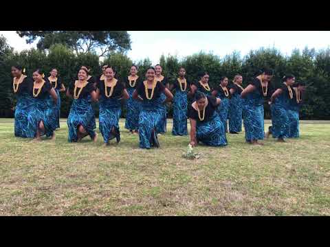 Tau Afine Niue - Tuku he fifine e vaka ki tahi