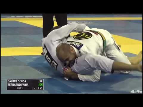 Bernardo Faria | OVER UNDER PASSES