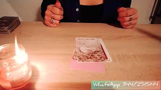 Cosa pensa di me e cosa vorrebbe dirmi? #energie #pensieri #amore #interattivonline #tarot