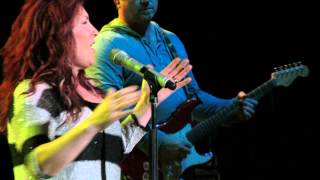 Jo Dee Messina - Bring On The Rain - Casino Miami Jai-Alai