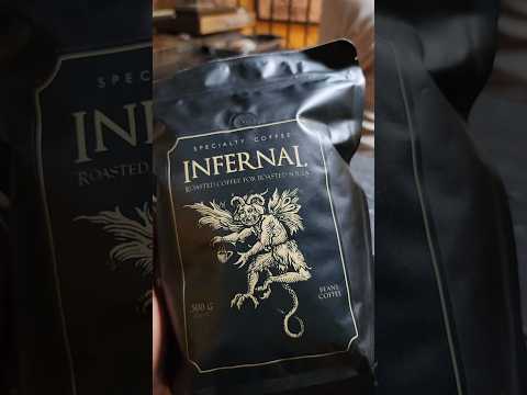 Cafe colombiano 🇨🇴☕️✨️...#Cafe #colombia #alcala #valledelcauca #cosecha #cafecolombiano #viajar