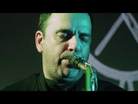 Tapan - Rain Dance (Grand Café Live)