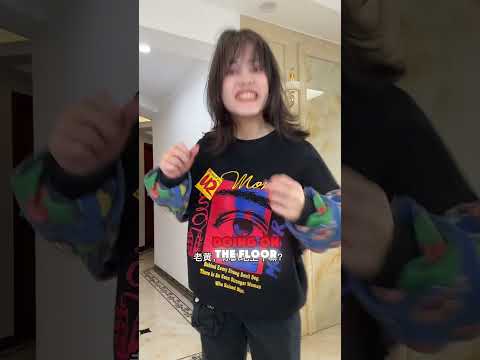 🧐🔍 Could Mom’s vase be a fake? #funny