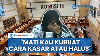 Tangis Guru Tersangka Razia Rambut Siswa Jambi Pecah di DPR, Diancam Orang Tua 