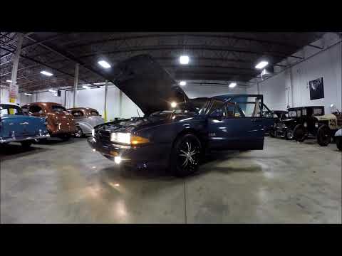 1990 Pontiac Bonneville (CC-1036465) for sale in Kentwood, Michigan