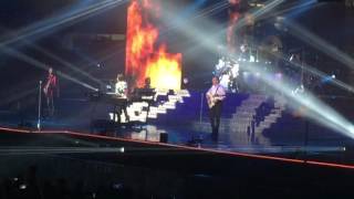 Pooh- La gabbia+L'acquila e il falco live Eboli 27/10/2016