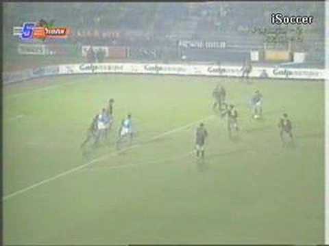 Yossi Benayoun against Portugal (1-1)