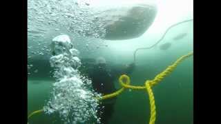 preview picture of video 'Ice Diving in Lake George, NY'