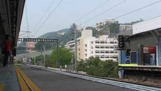 preview picture of video '[MTR] MTR Daylight Freights @ Tai Wai Station'