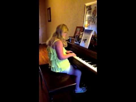 Devynne playing the piano