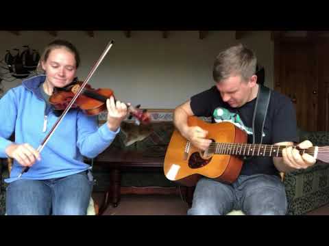 Between Islands: Shetland fiddle tunes, Maggie Adamson