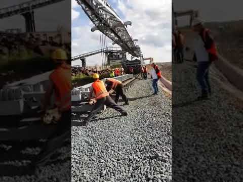 Macara Platov lanseaza panouri