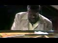 Here's That Rainy Day - Oscar Peterson with NHØP (1979)
