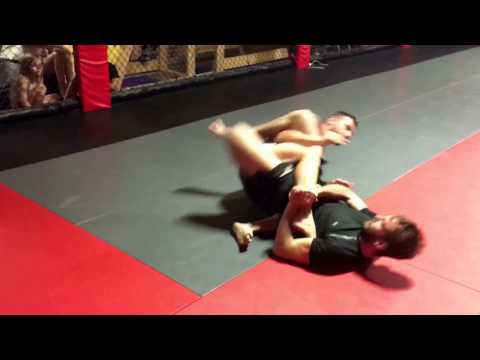 Battle Mountain 4- Quarter Finals- Corey Brokaw V.S. Sterling Peace