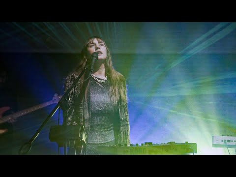 Diamond Thug - Live at Gallery44