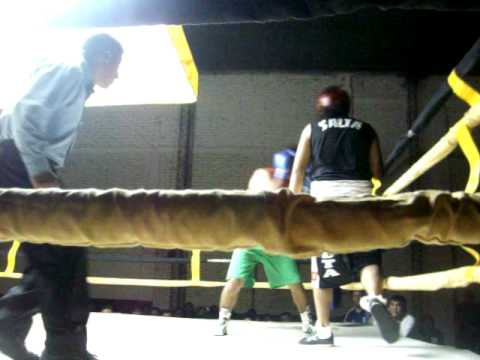 primer raund boxy.AVI        aramayo,salta vs alcoser,jujuy