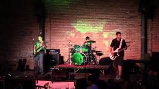 Logistical Nightmare ROCKS War Pigs at Alice Cooperstown May 9, 2015