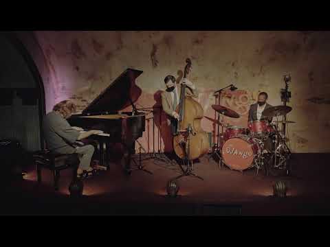 Willie Jones, David Kikoski, Alexander Claffy - "Love For Sale" Live At The Django