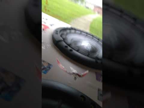 Stetsom 13500 amps. soundstream x3 5000 subs..