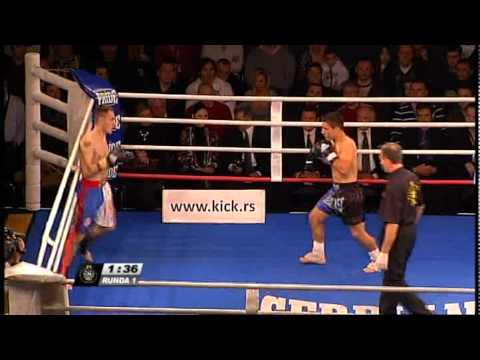 WAKO PRO WORLD GRAND PRIX / Srbija vs Grčka / Miloš Anić (SRB) - Nikos Xisen (GRE)