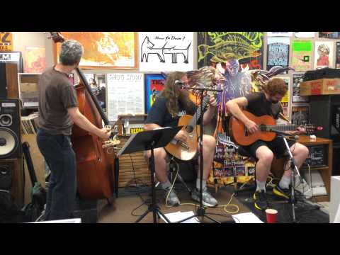 The Hunt at Schoolkids Records 8/8/2014