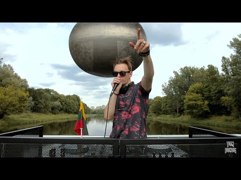 Tom Bones - Vilnius Boat Ride