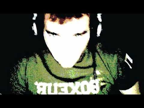 L.Cassani VS Javi Mula - Near the Ocean(PHILIP KNIGHT DJ - MASH UP)