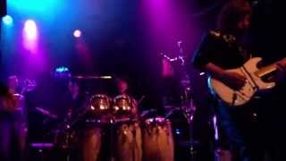 Brand New Heavies met &#39;&#39;I like it&#39;&#39; live @ Tivoli Utrecht 201320423