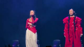 Download lagu Ejae, Audrey Nuna, Rei Ami KPop Demon Hunters - Golden performed at Jingle Ball Los Angeles 2025 mp3