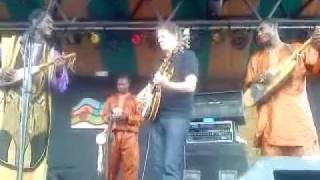 Béla Fleck & Bassekou Koyate "Falani" (Pre-Rocket Science) - Shakori Hills 2010
