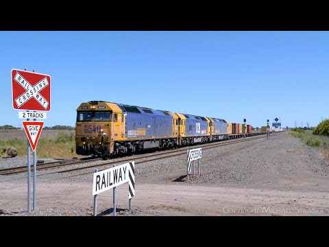 7902V Container Train From Mildura With G540 BL26 G527 (19/10/2022) - PoathTV Australian Railways