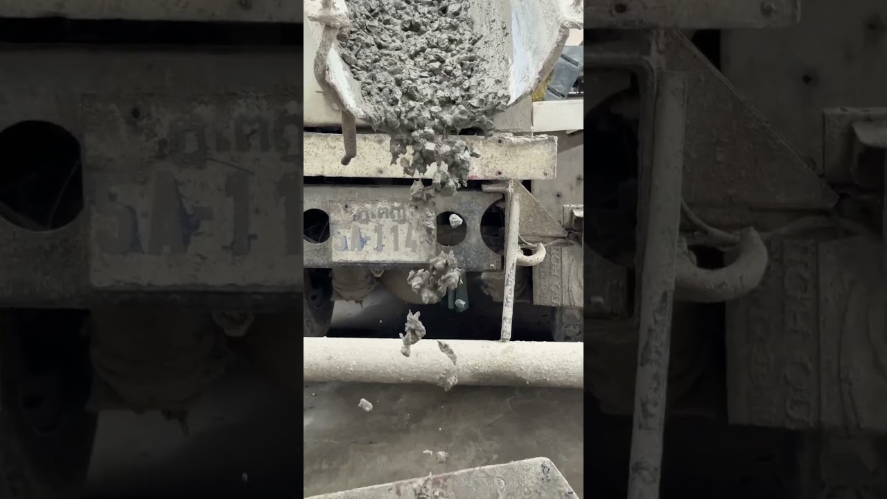 How Concrete Grade M40 Look Like #construction #youtubeshorts #shorts #concrete #satisfying