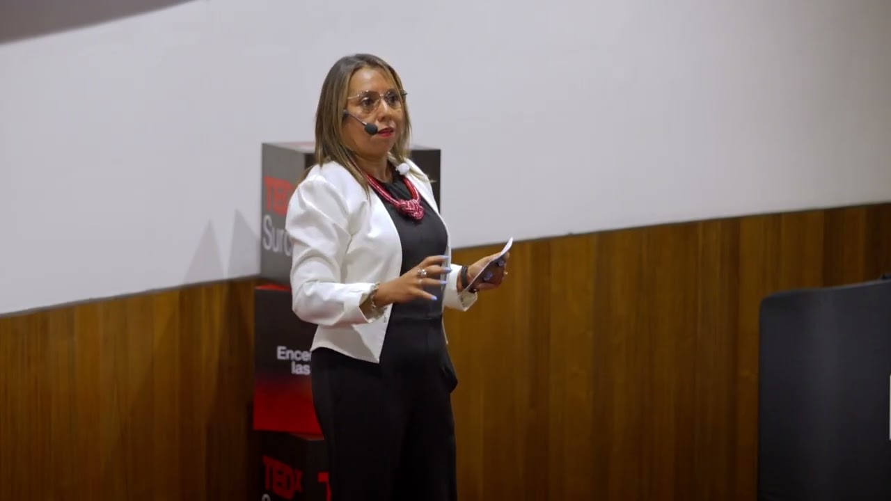Dónde hallar nuestra versión más genuina | Silvana Balarezo | TEDxSurco
