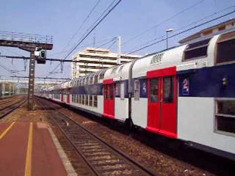 SNCF Z-20500 sur RER D en gare des Maisons-Alfort (2)