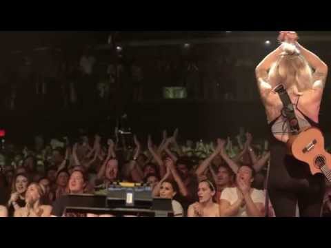 Video thumbnail for Sing It All Away