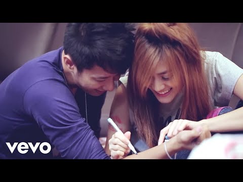 Sai Sai Kham Leng - A Lwan A Htar ft. Bunny Phyoe