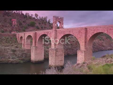 Top 15 Oldest Bridges in the World