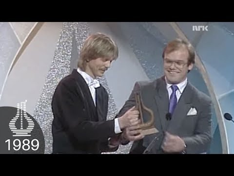 Steinar Ofsdal & Per Midtstigen vinner Årets Folkemusikk/Gammaldans (Spellemannprisen 1989)