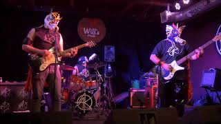 Awesome and the Ass Kickers - Maida Aida