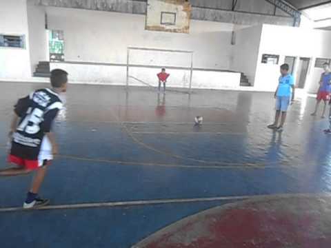 SUB-12 DO RACING VENCE NOS PENALTYS